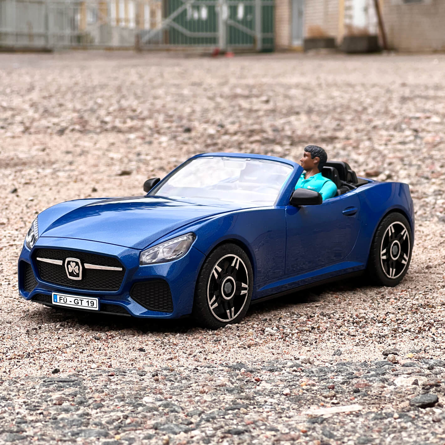 Bruder 03481 Melynas sportinis automobilis