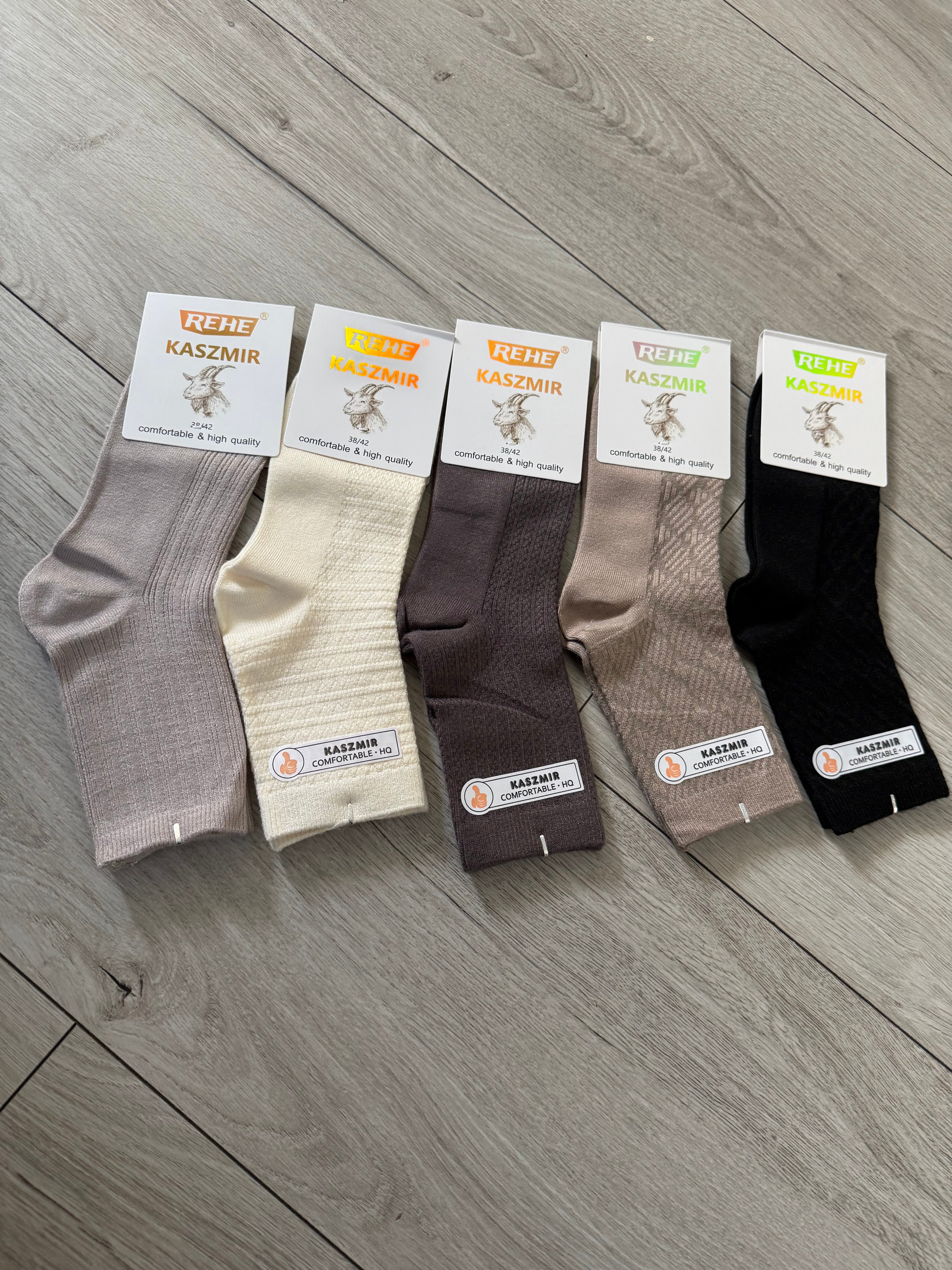 5 pairs of 90% cashmere socks