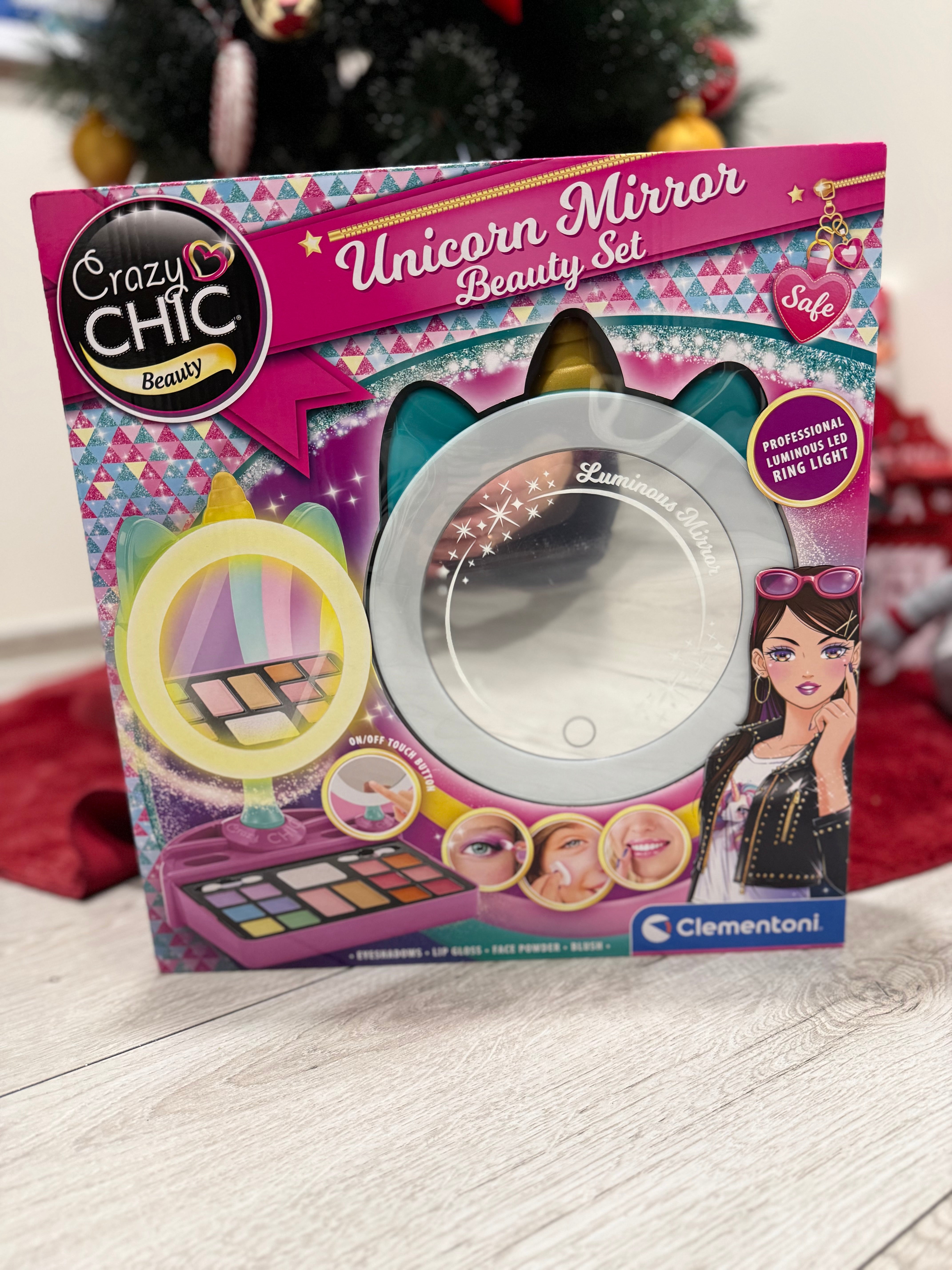 Makiažo rinkinys su LED veidrodžiu