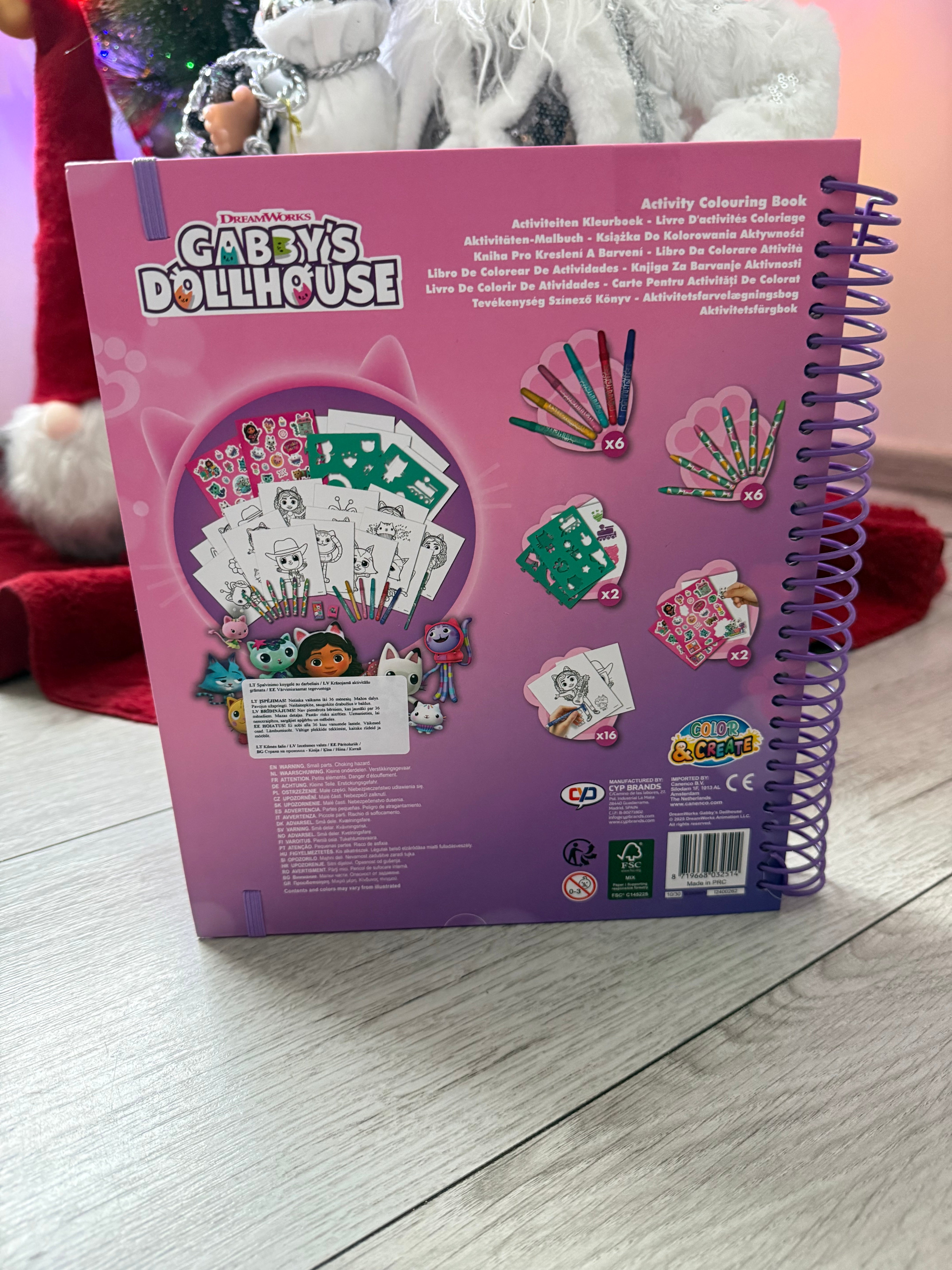 Gabby’s Dollhouse piešimo rinkinys su pieštukais ir trafaretais